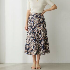 NWT EN SAISON Abella Midi Skirt